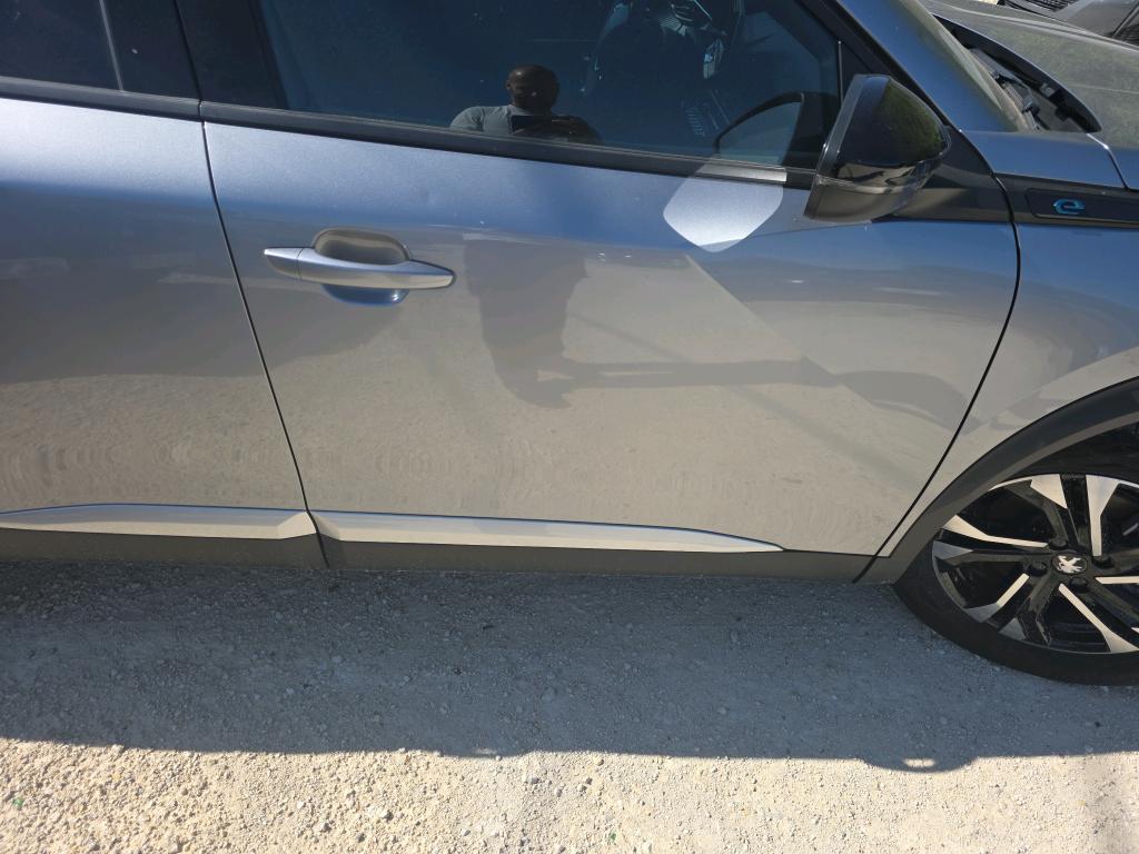 Peugeot 2008 Electrique 136 ch Allure Pack 2023