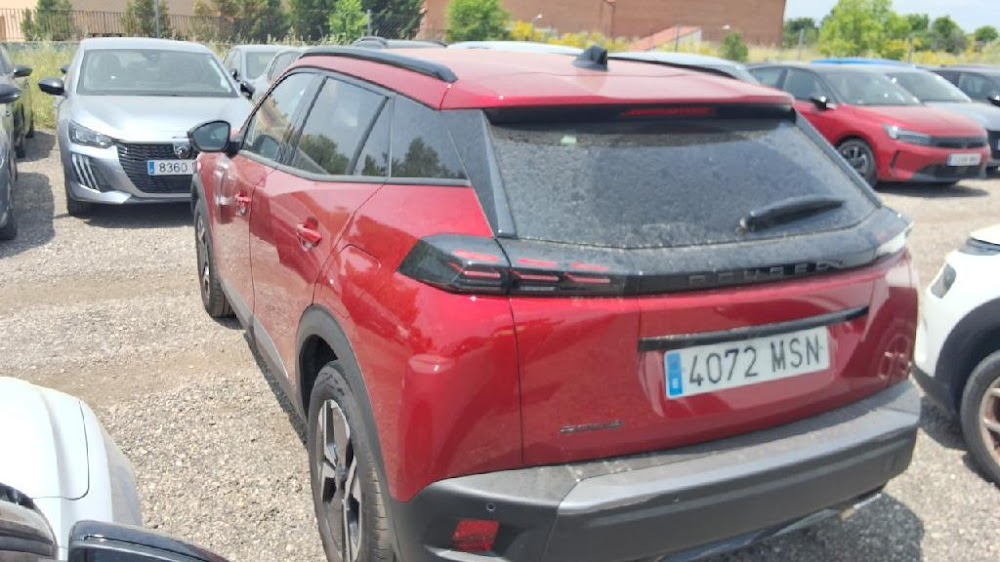 Foto Peugeot 2008 13