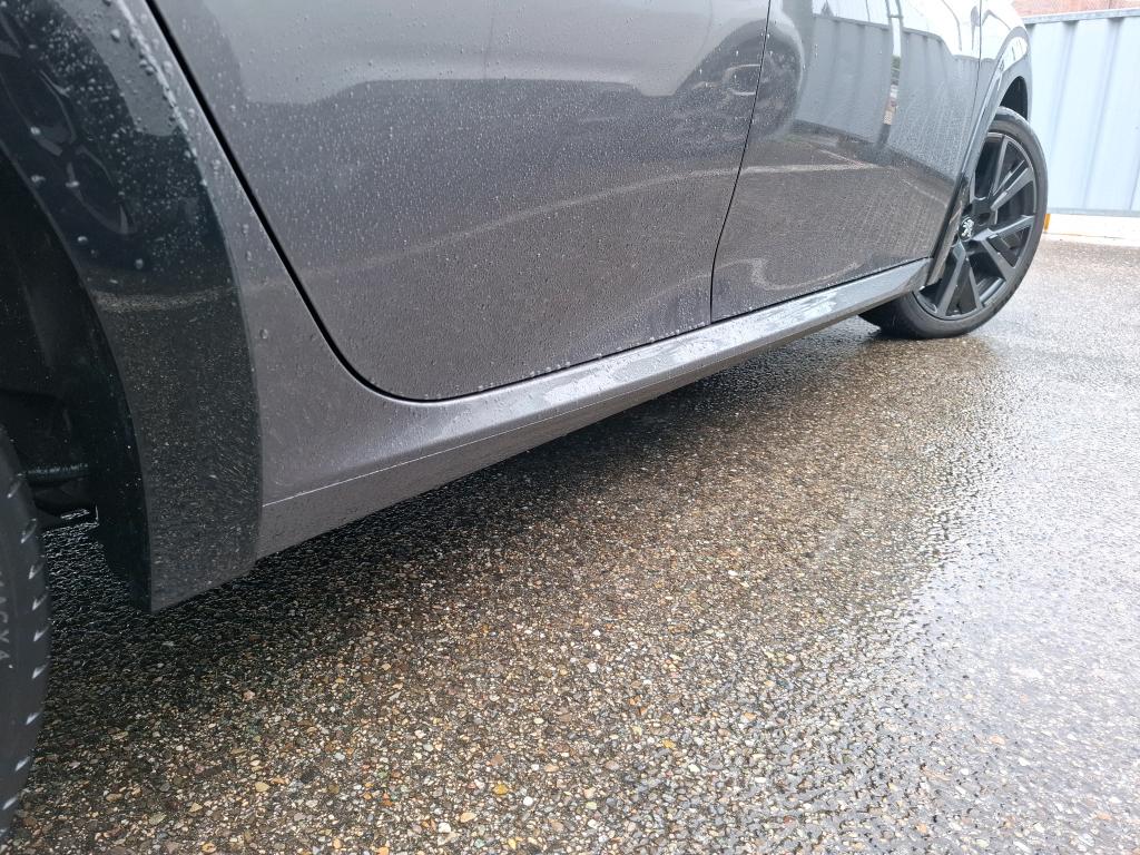 Peugeot 208 BlueHDi 100 S&S BVM6 GT 2023