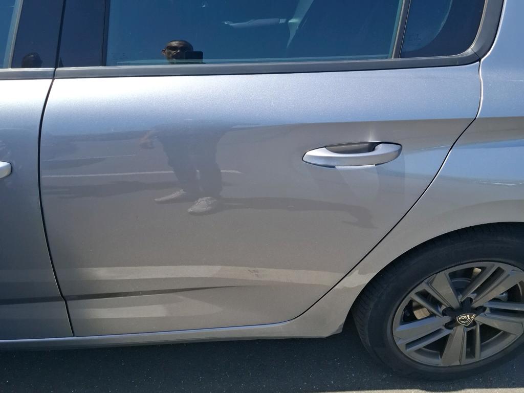 Peugeot 308 BlueHDi 130ch S&S EAT8 Active Pack 2022