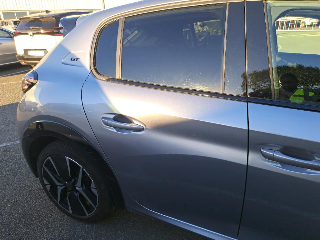 Peugeot 208 Hybrid 110 e-DCS6 GT 2025