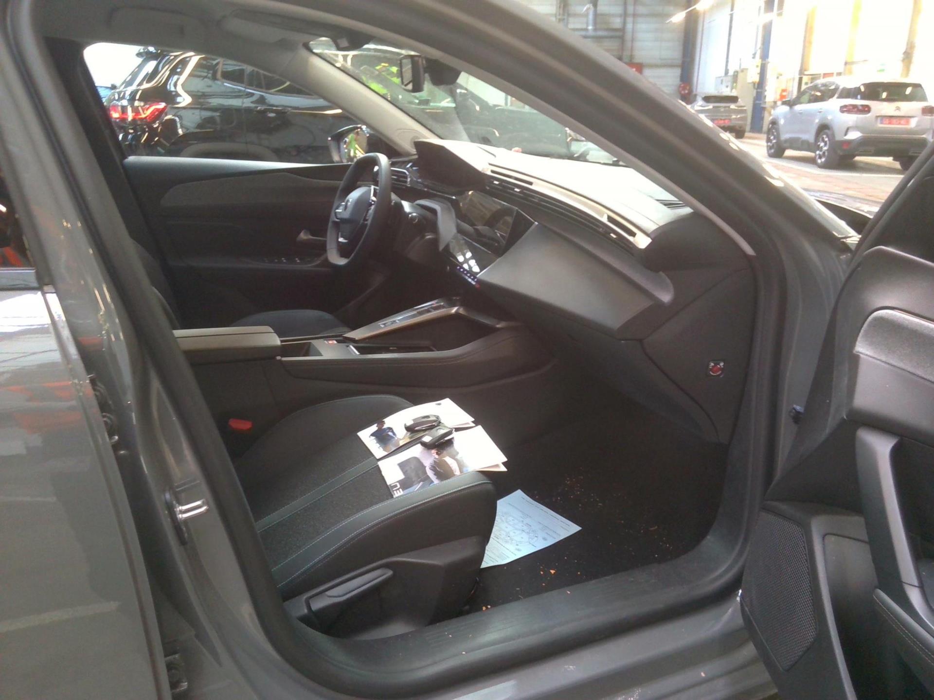 Peugeot 308 SW PHEV 180 e-EAT8 Allure 2024