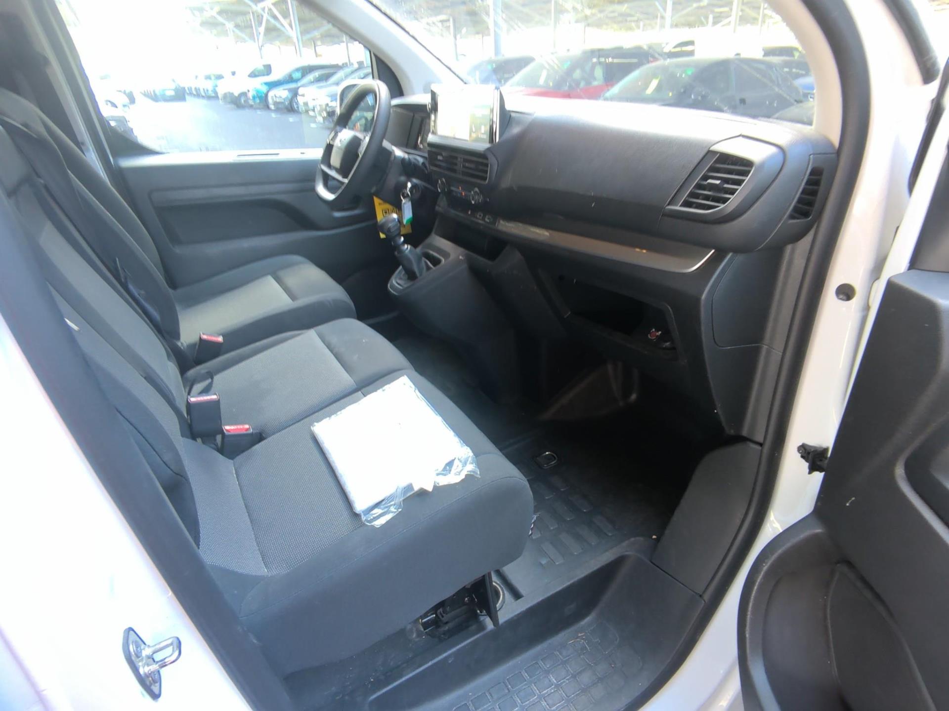 Opel VIVARO FGN TAILLE M BLUEHDI 120 S&S BVM6 2024