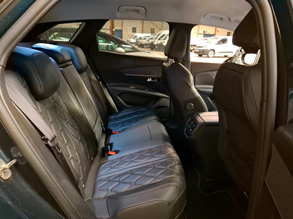 Peugeot 3008 Hybrid 225 e-EAT8 Allure 2022