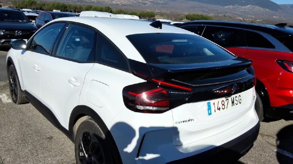 Foto Citroën C4 X 12
