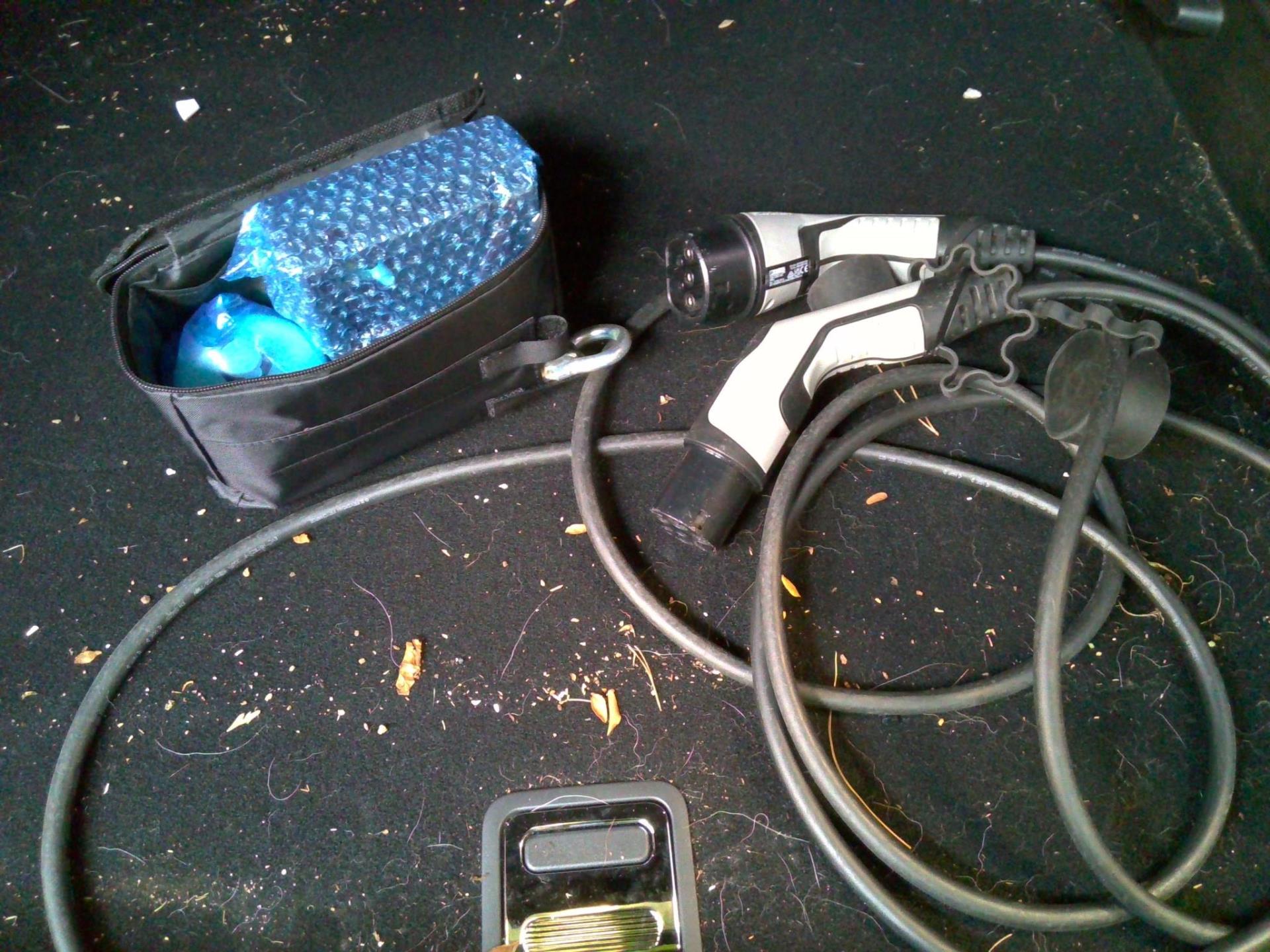 DS DS 7 Hybride Rechargeable E-Tense 360 EAT8 4x4 La Premiere 2023