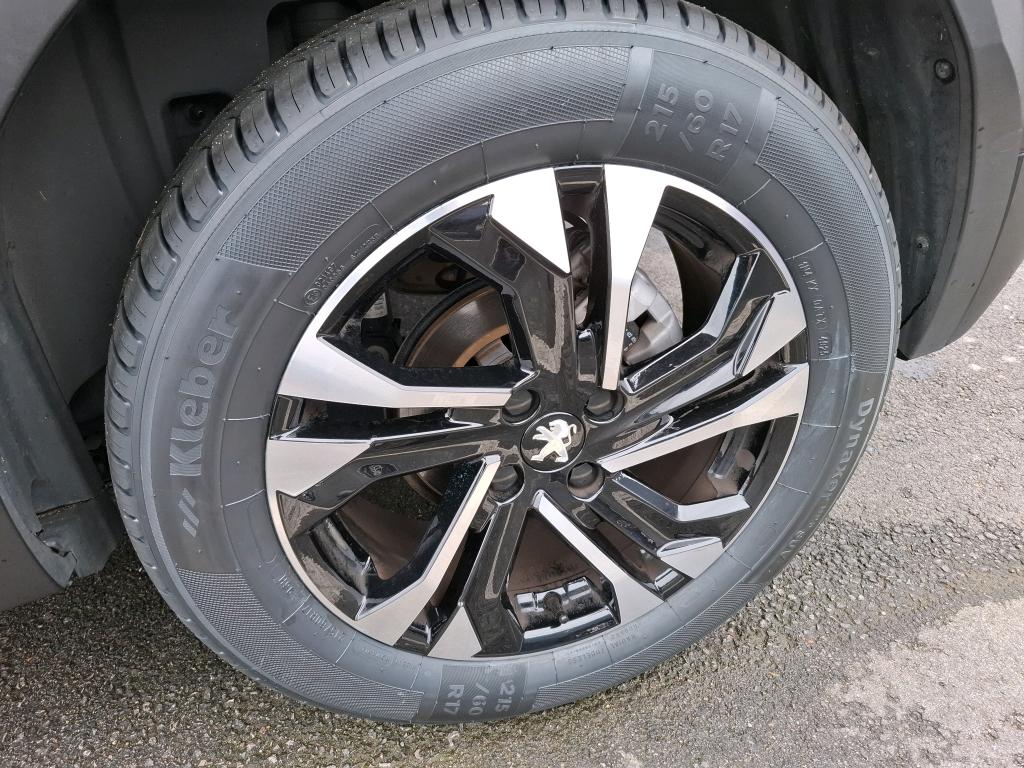 Peugeot 2008 PureTech 130 S&S EAT8 GT 2023