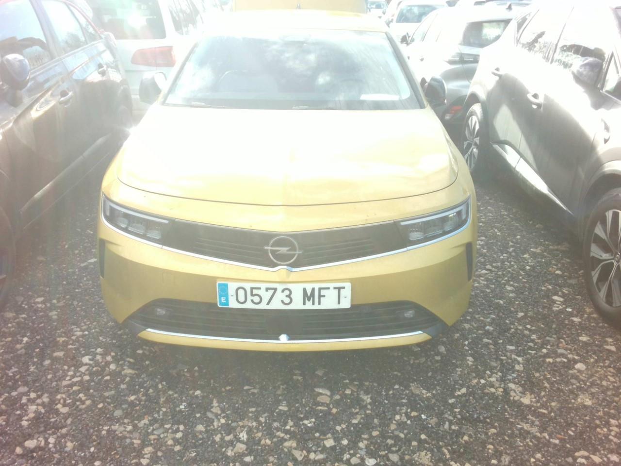 Opel Astra Nuevo Astra 5P Elegance 1.2T XHT MT6 S/S 130 HP (96kW)