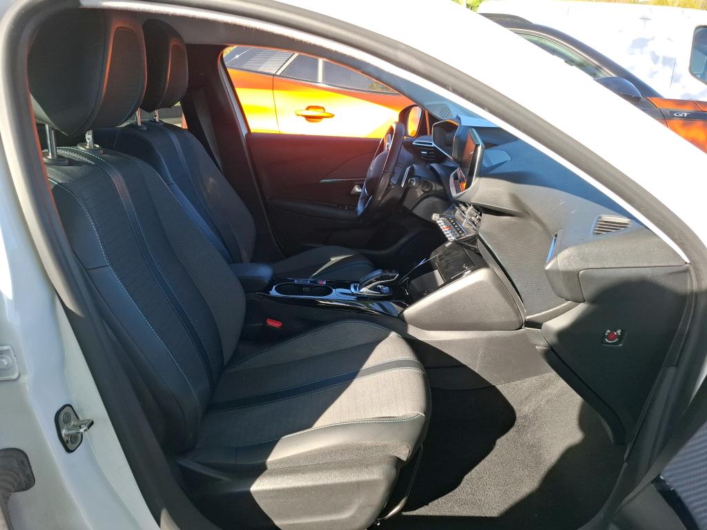 Peugeot 208 PureTech 100 S&S EAT8 Allure Business 2020