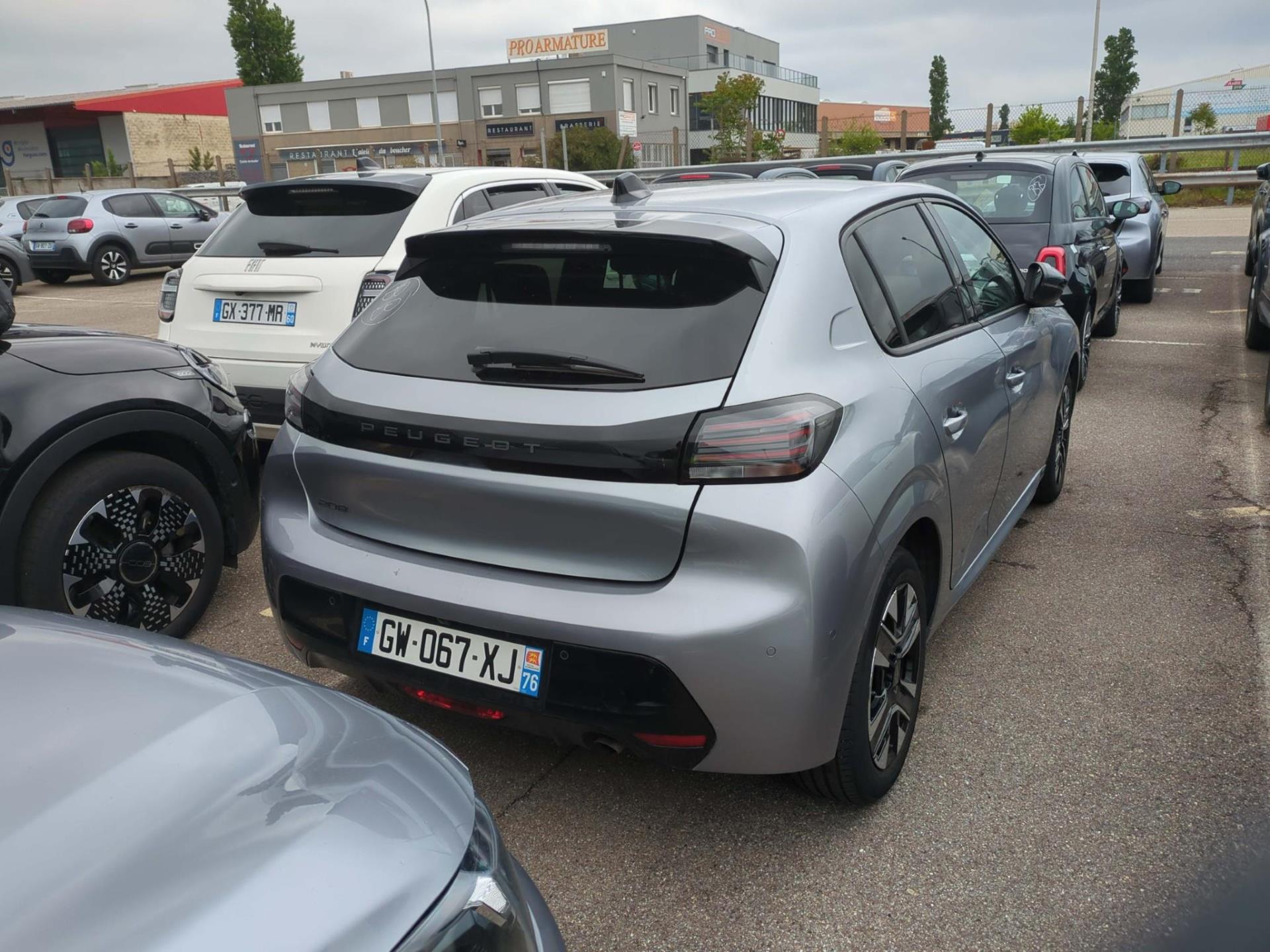 Peugeot 208 PureTech 100 S&S BVM6 Allure 2024