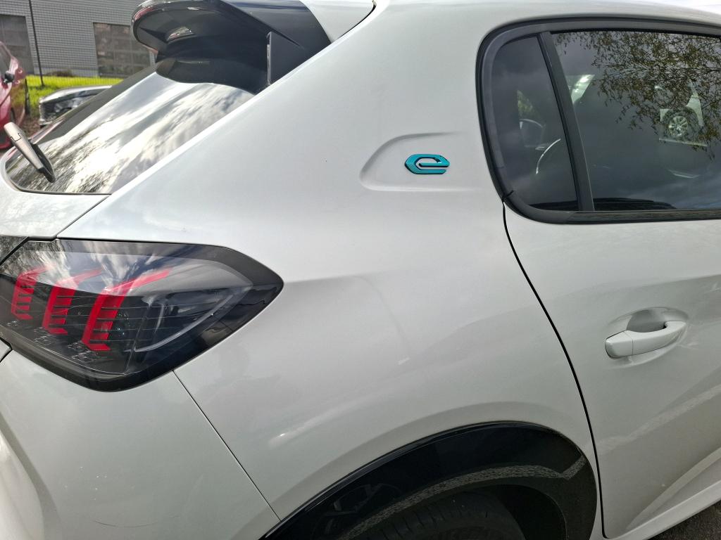 Peugeot 208 Electrique 50 kWh 136ch GT 2022