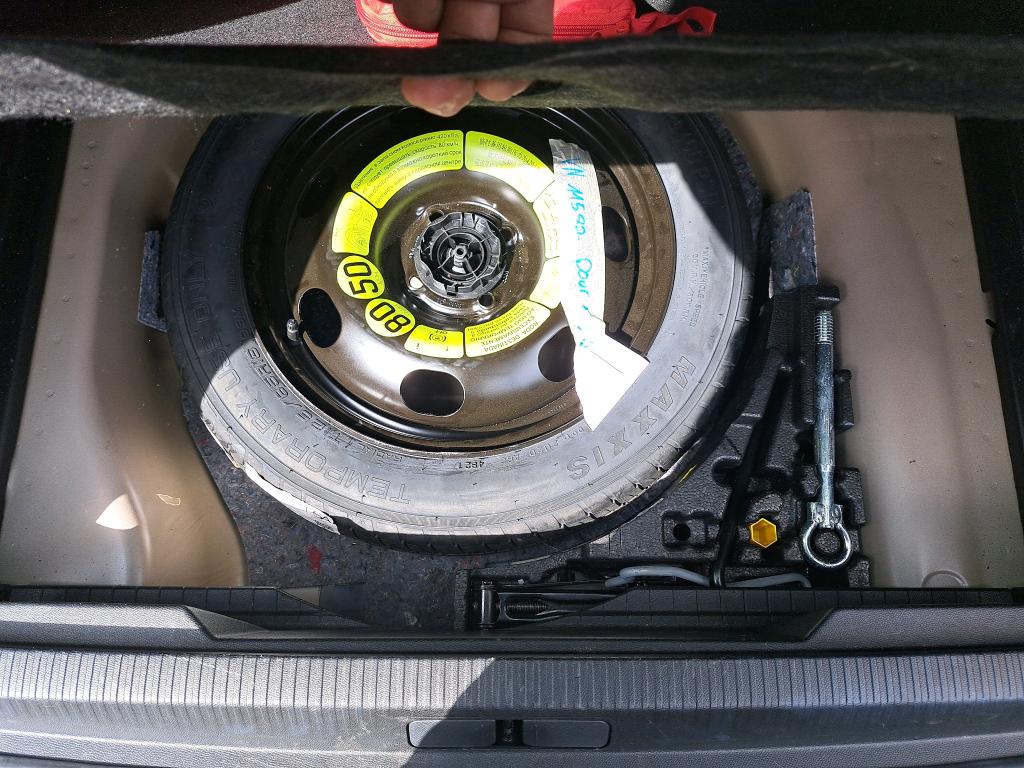 Peugeot 2008 BlueHDi 110 S&S BVM6 Active Business 2021