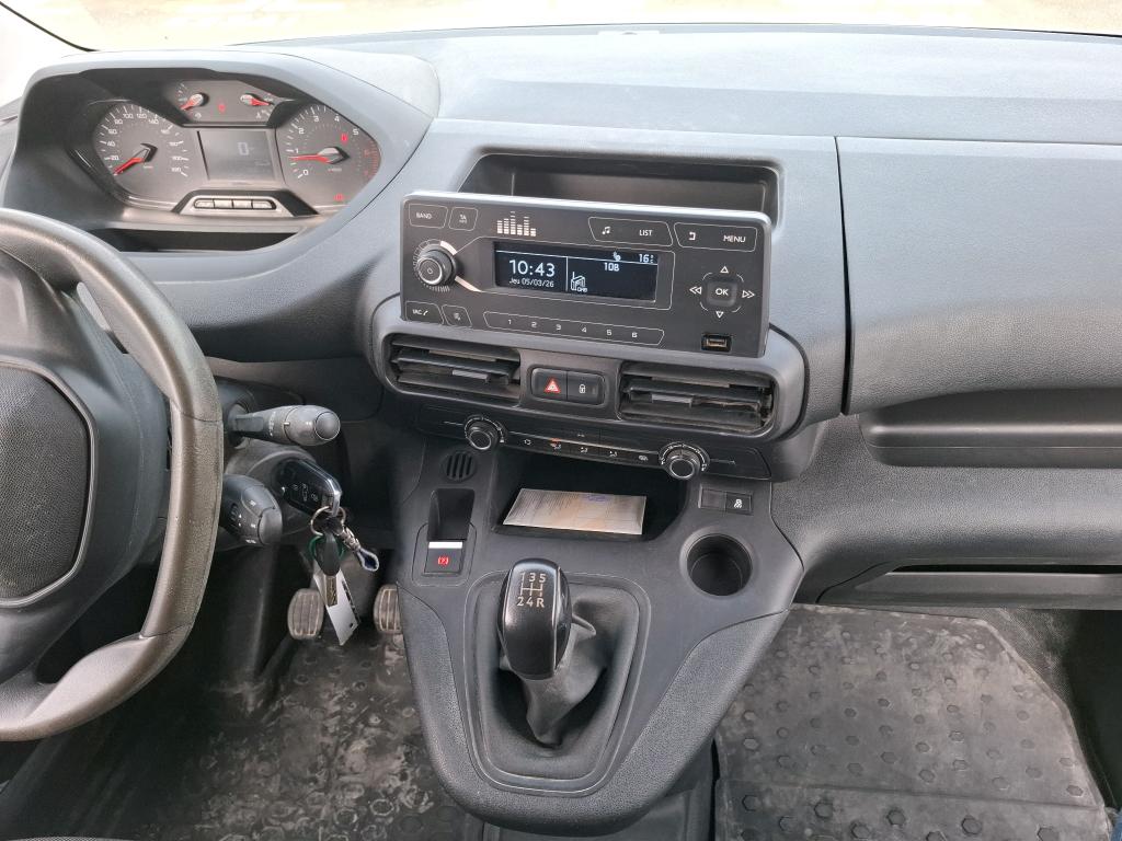 Peugeot PARTNER FOURGON STANDARD 650 KG BLUEHDI 100 S&S BVM5 PREMIUM 2021