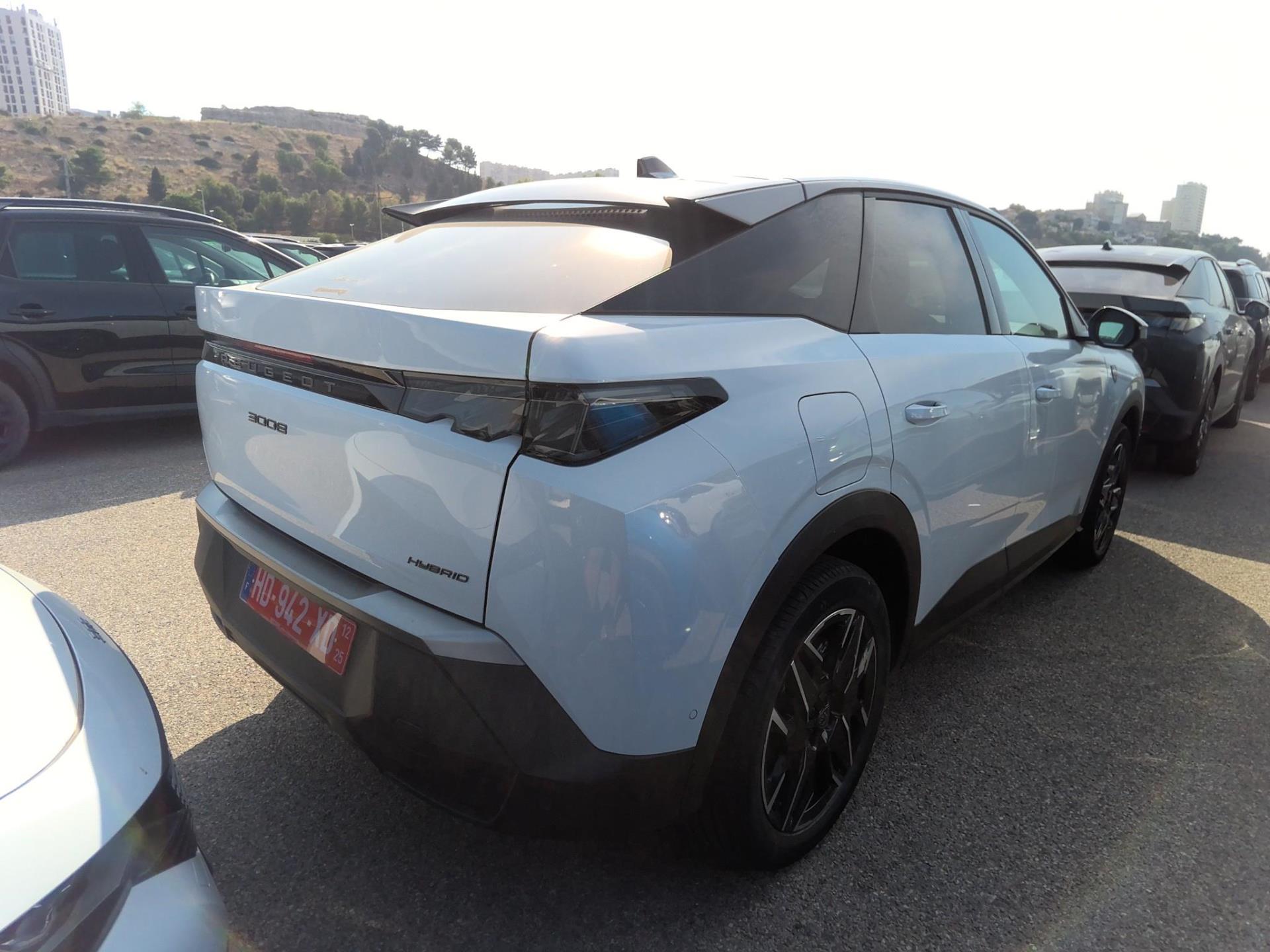 Peugeot 3008 Hybrid 145 e-DCS6 GT 2025