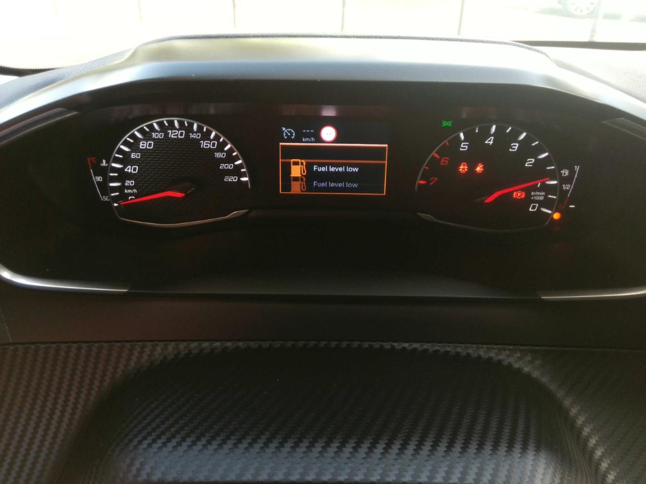 Foto Peugeot 208 9