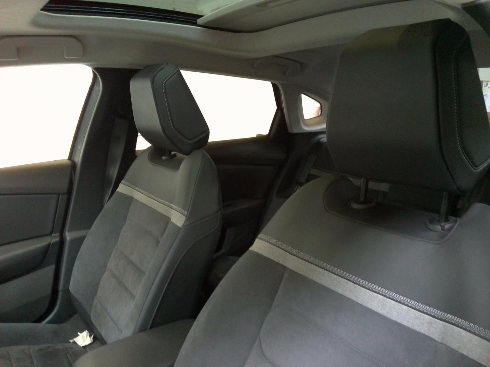 Citroen C4 X PureTech 130 S&S EAT8 Shine Pack 2023