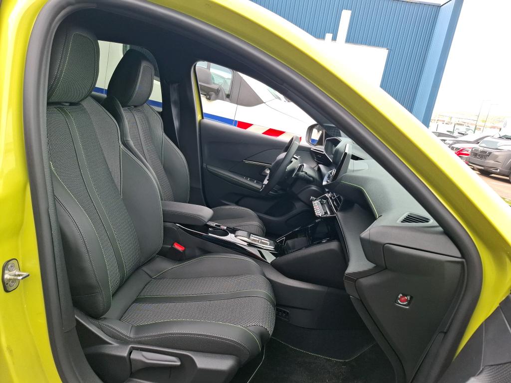 Peugeot 208 Hybrid 145 ch e-DCS6 GT 2025