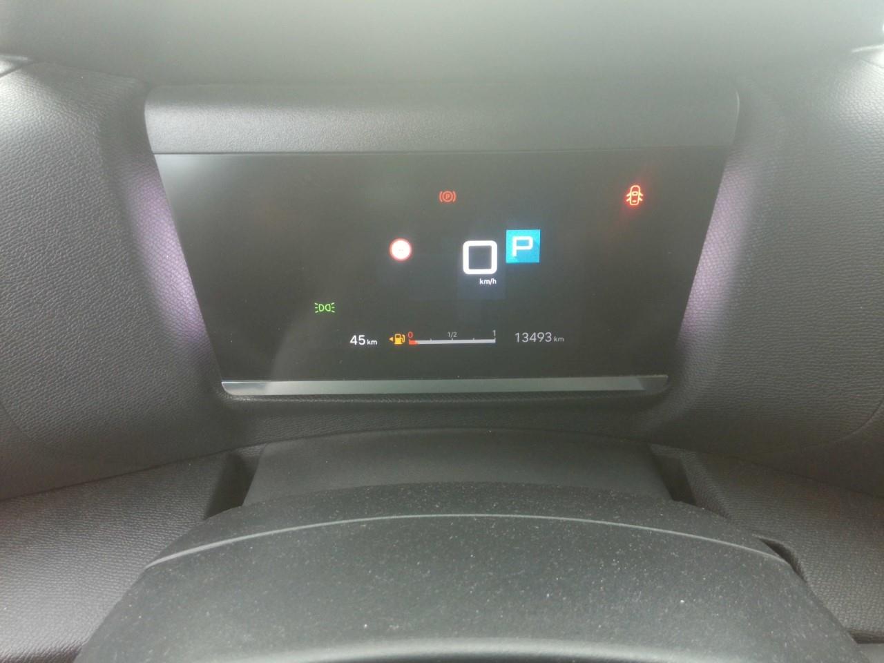 Foto Citroën C4 X 5