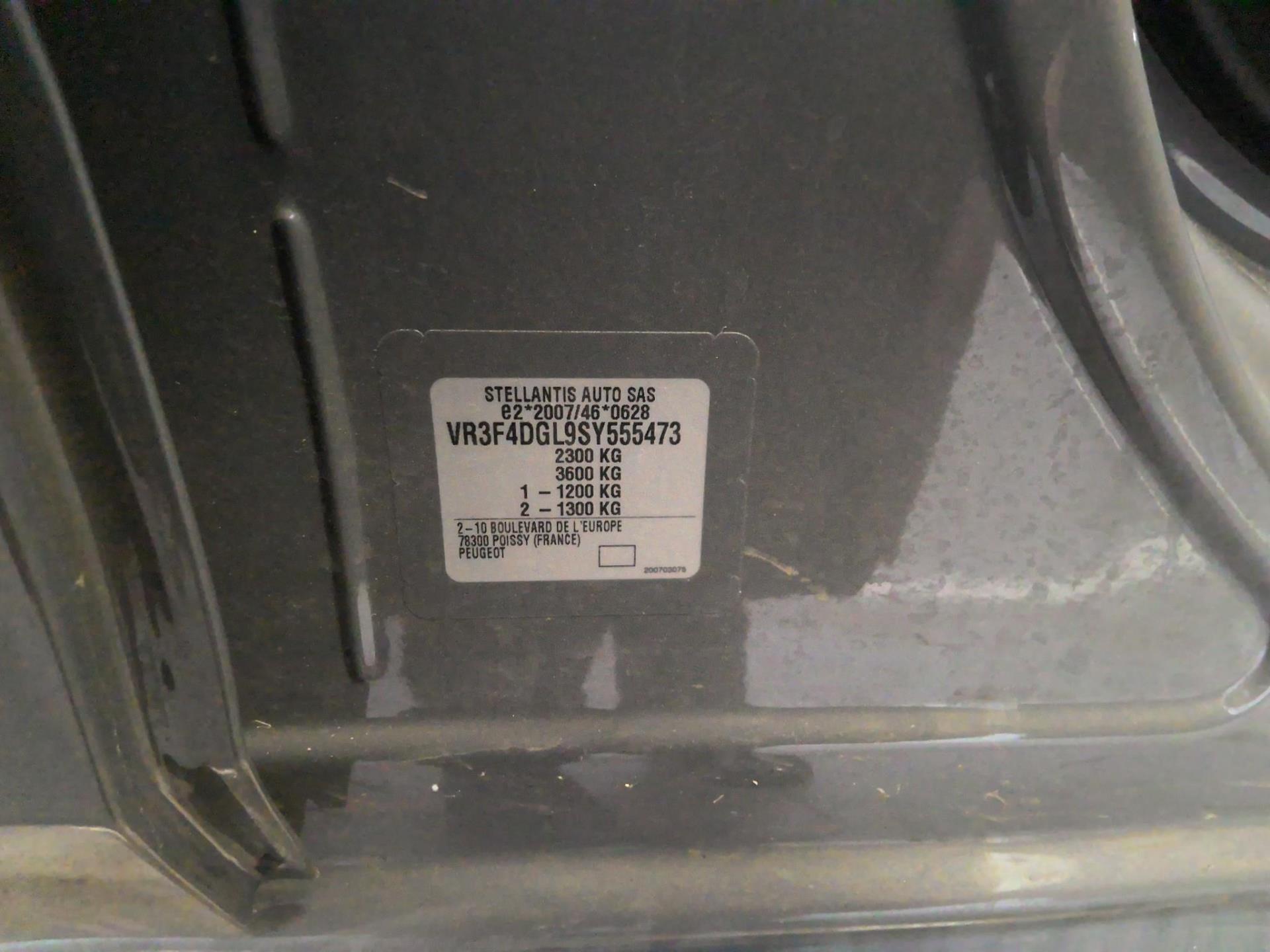 Peugeot 508 SW Hybrid 180 e-EAT8 Allure 2025