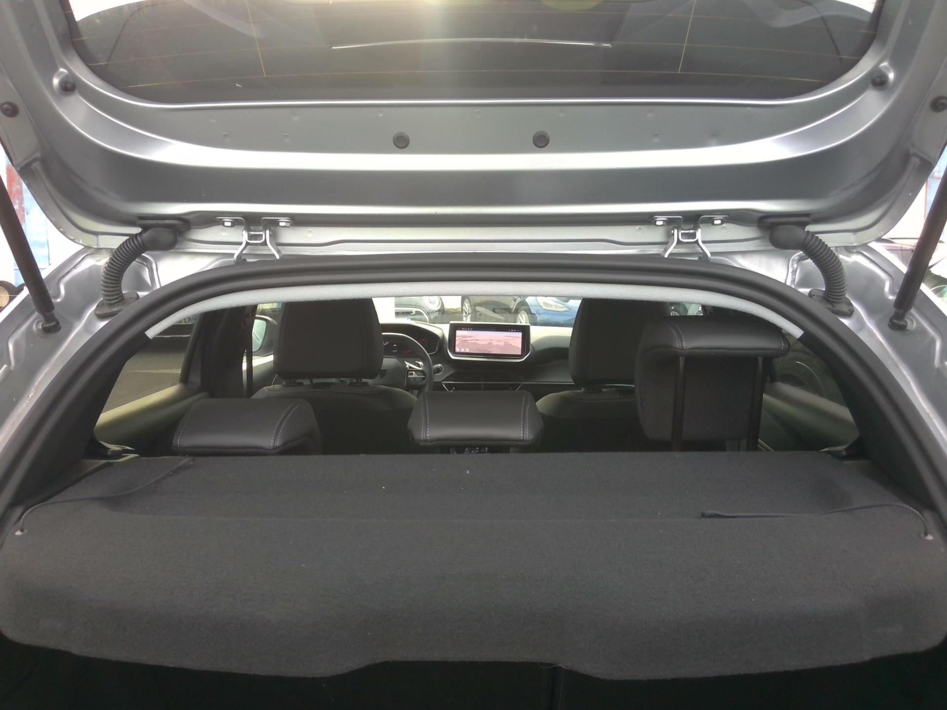 Peugeot 208 Hybrid 100 e-DCS6 Allure 2024