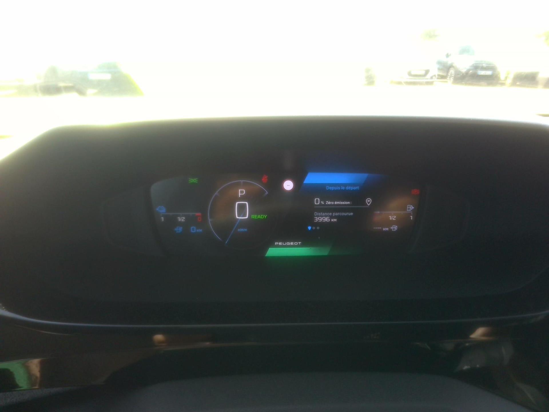 Peugeot 308 PHEV 180 e-EAT8 Allure 2024