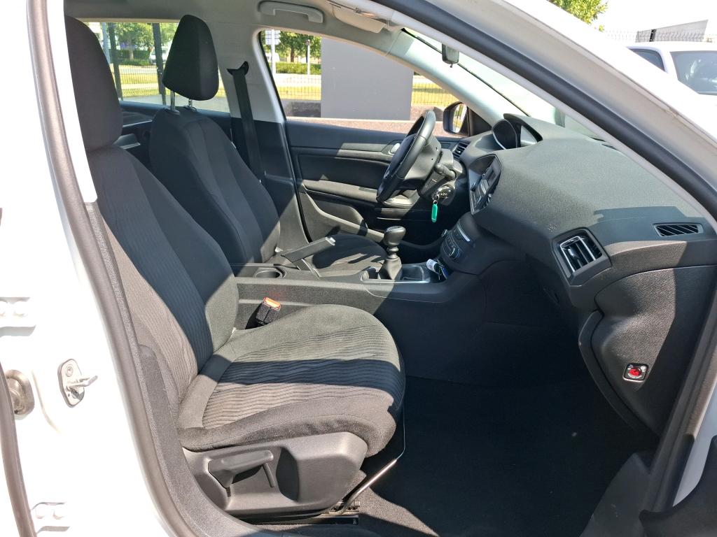 Peugeot 308 AFFAIRE BLUEHDI 100 S&S BVM6 PREMIUM 2020