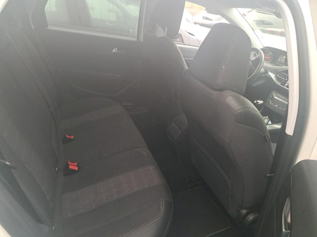 Peugeot 308 SW BlueHDi 130ch S&S BVM6 Allure Pack 2021