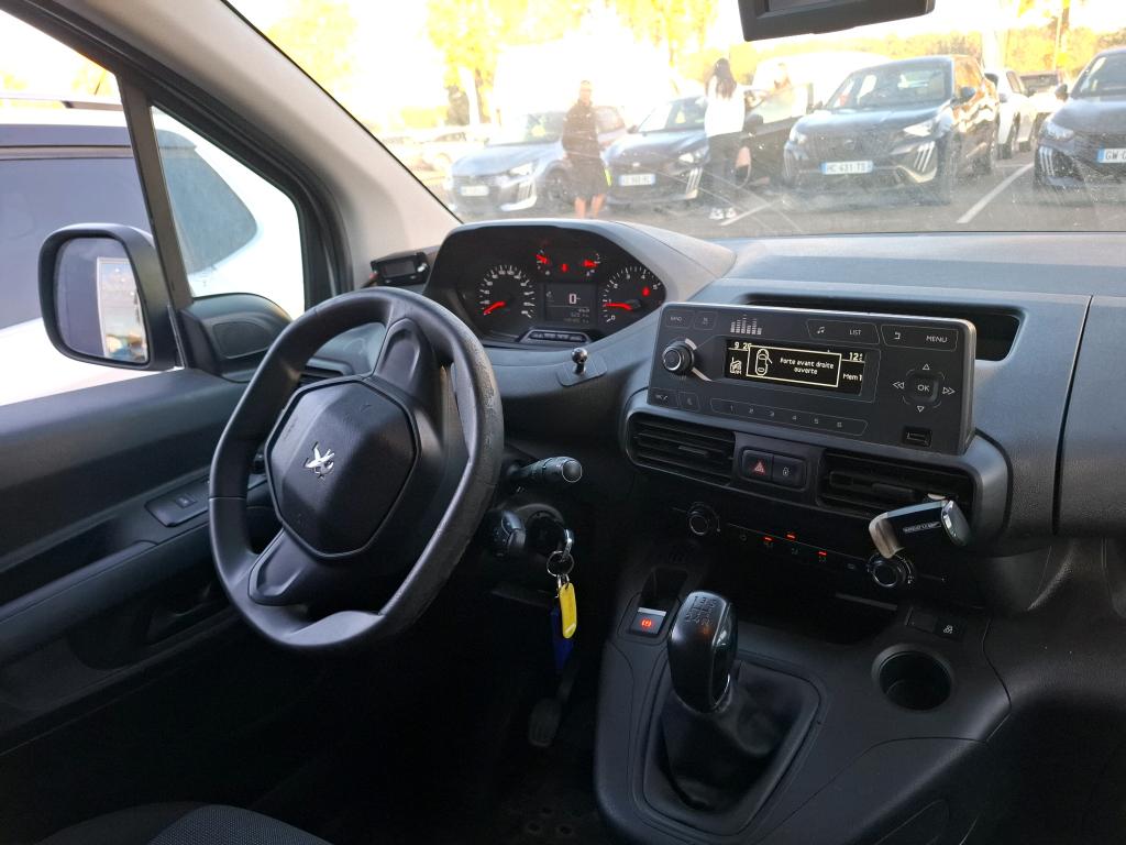 Peugeot PARTNER FOURGON STANDARD 650 KG BLUEHDI 100 S&S BVM5 PREMIUM 2020