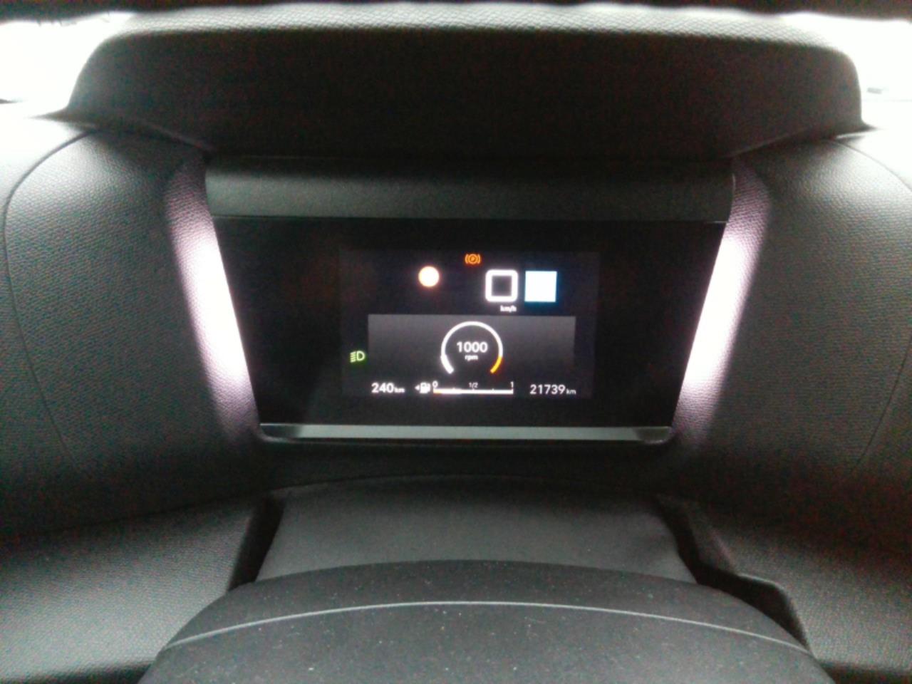 Foto Citroën C4 X 5