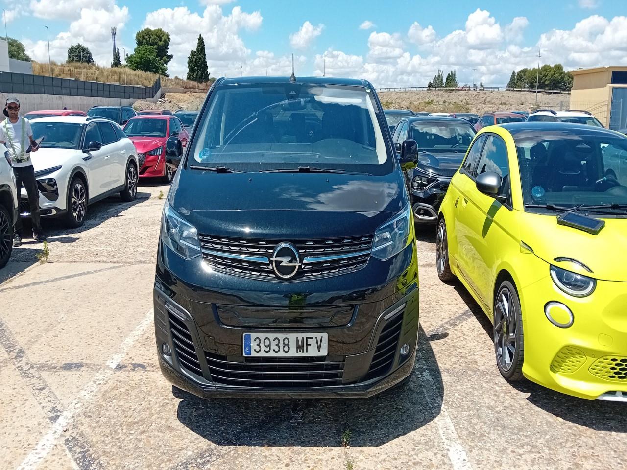Foto Opel Zafira-e Life 1
