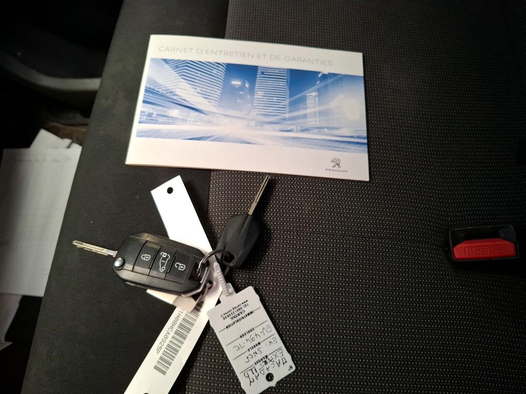 Peugeot EXPERT FGN TOLE STANDARD 2.0 BLUEHDI 120 S&S BVM6 PREMIUM 2018