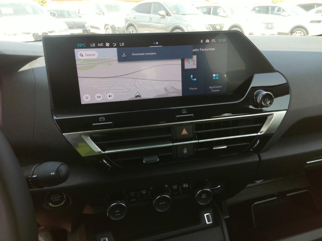 Foto Citroën C4 X 9