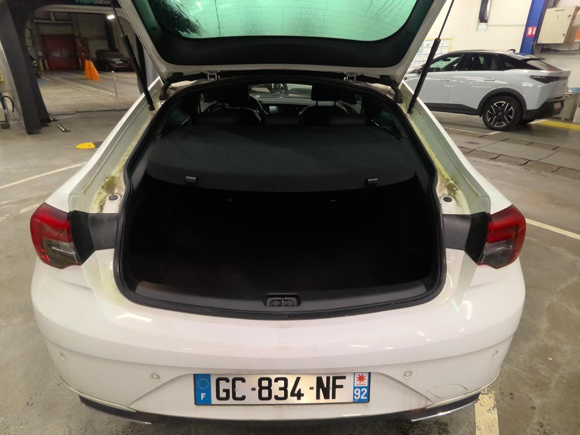 Opel INSIGNIA B GS