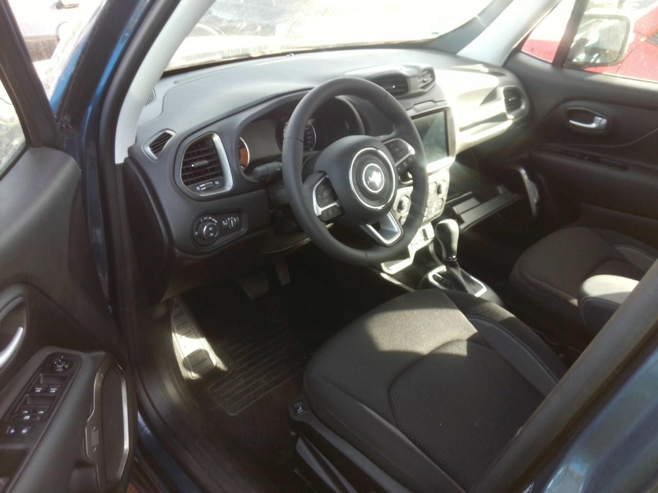 Foto Jeep Renegade 9