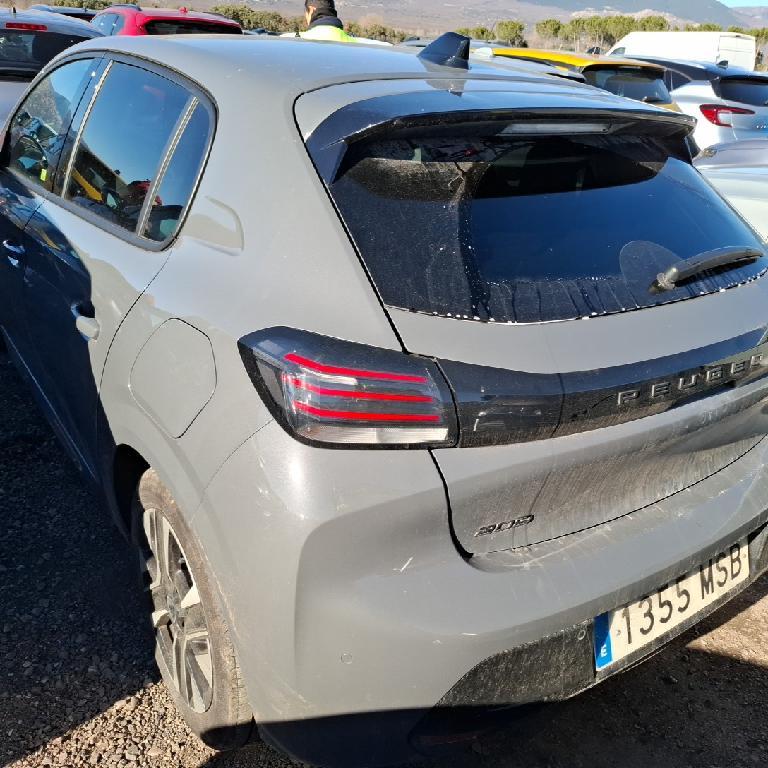 Foto Peugeot 208 6