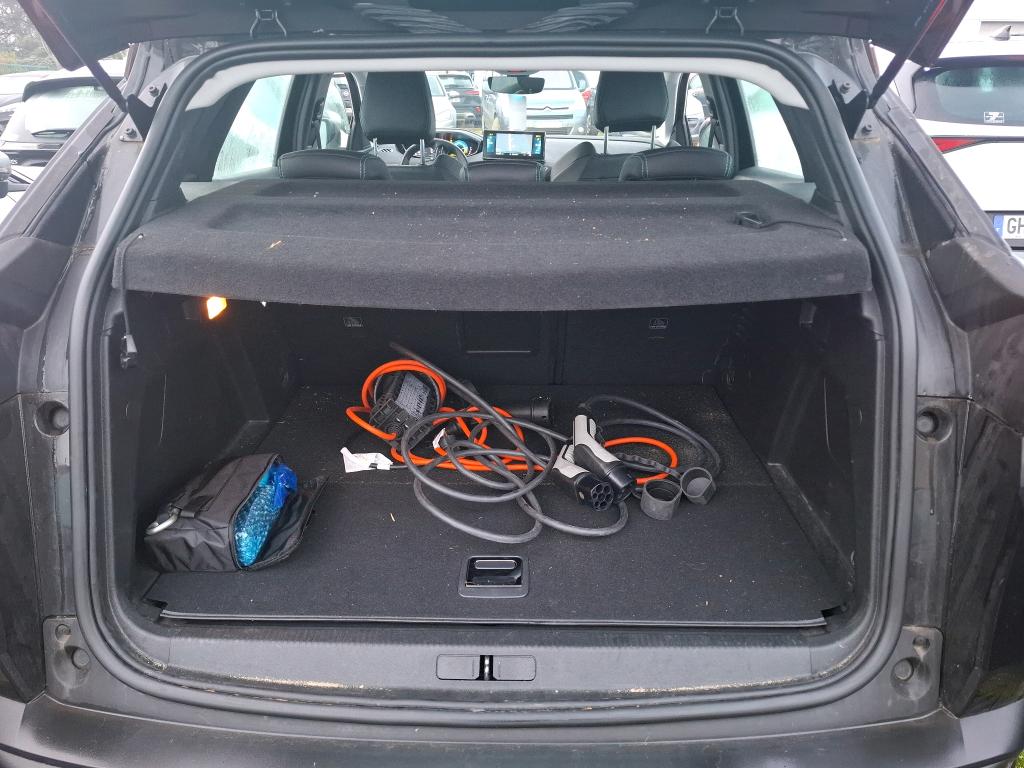 Peugeot 3008 Hybrid 225 e-EAT8 Active Pack 2022