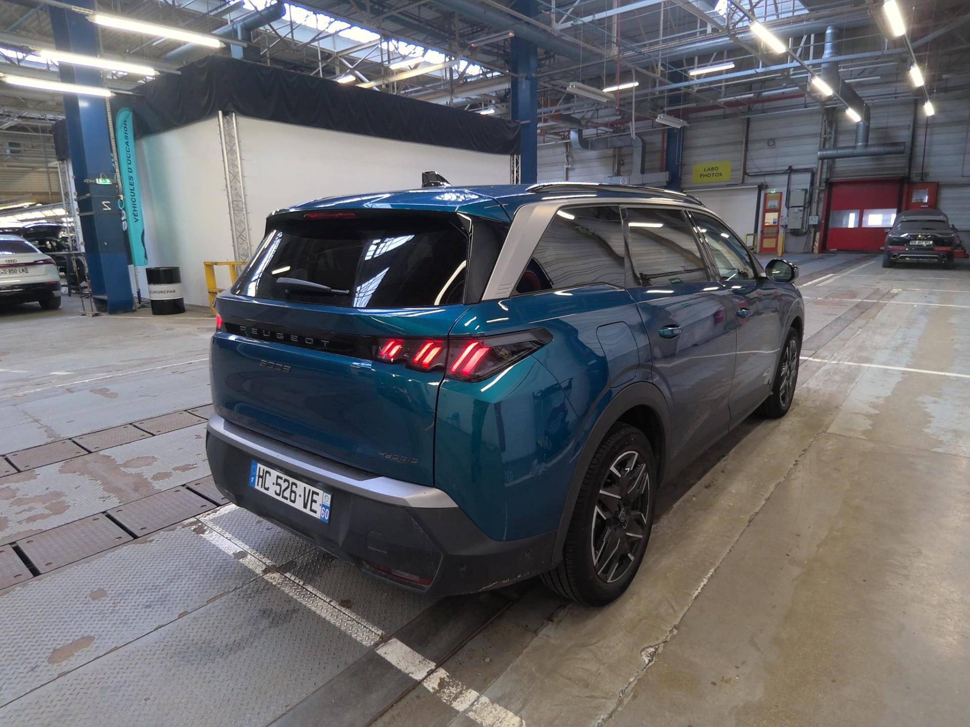 Peugeot 5008 Hybrid 145 ch e-DCS6 Allure 2025