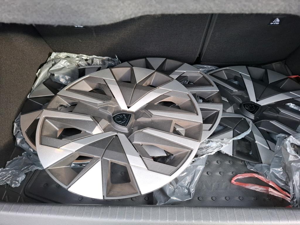 Peugeot 208 PureTech 100 S&S BVM6 Active 2024