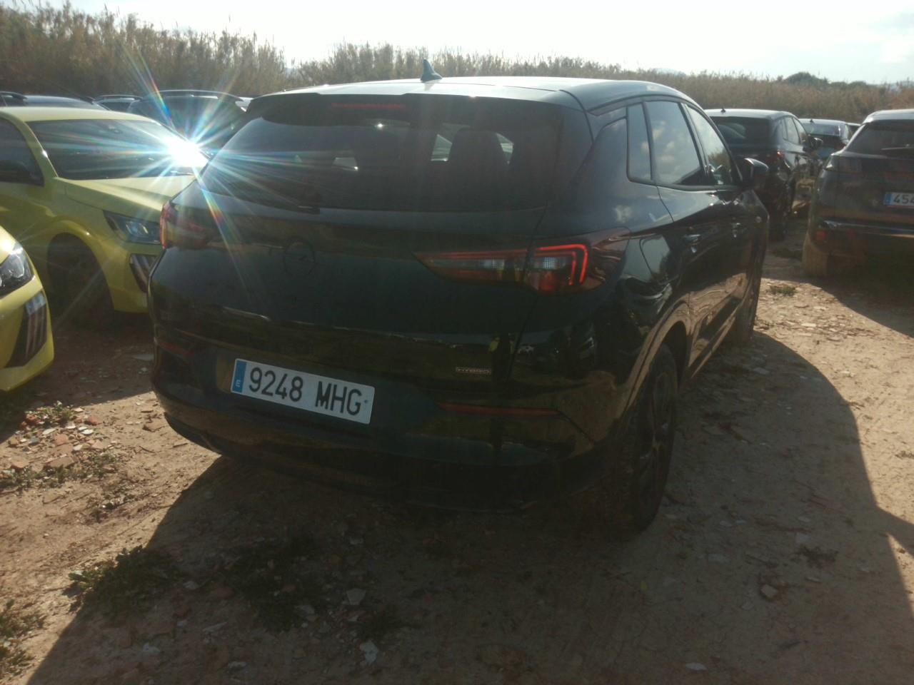Foto Opel Grandland PHEV 4