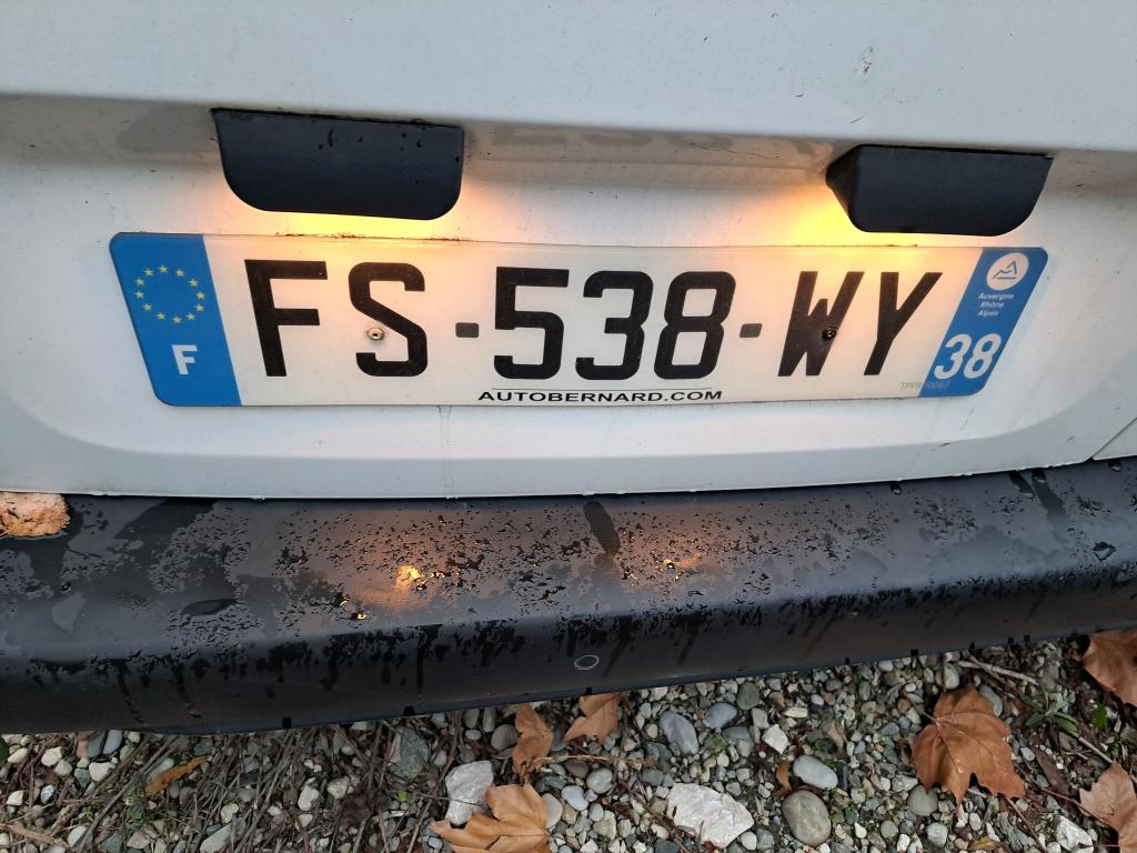 Peugeot PARTNER FOURGON STANDARD 650 KG BLUEHDI 100 S&S BVM5 PREMIUM 2020