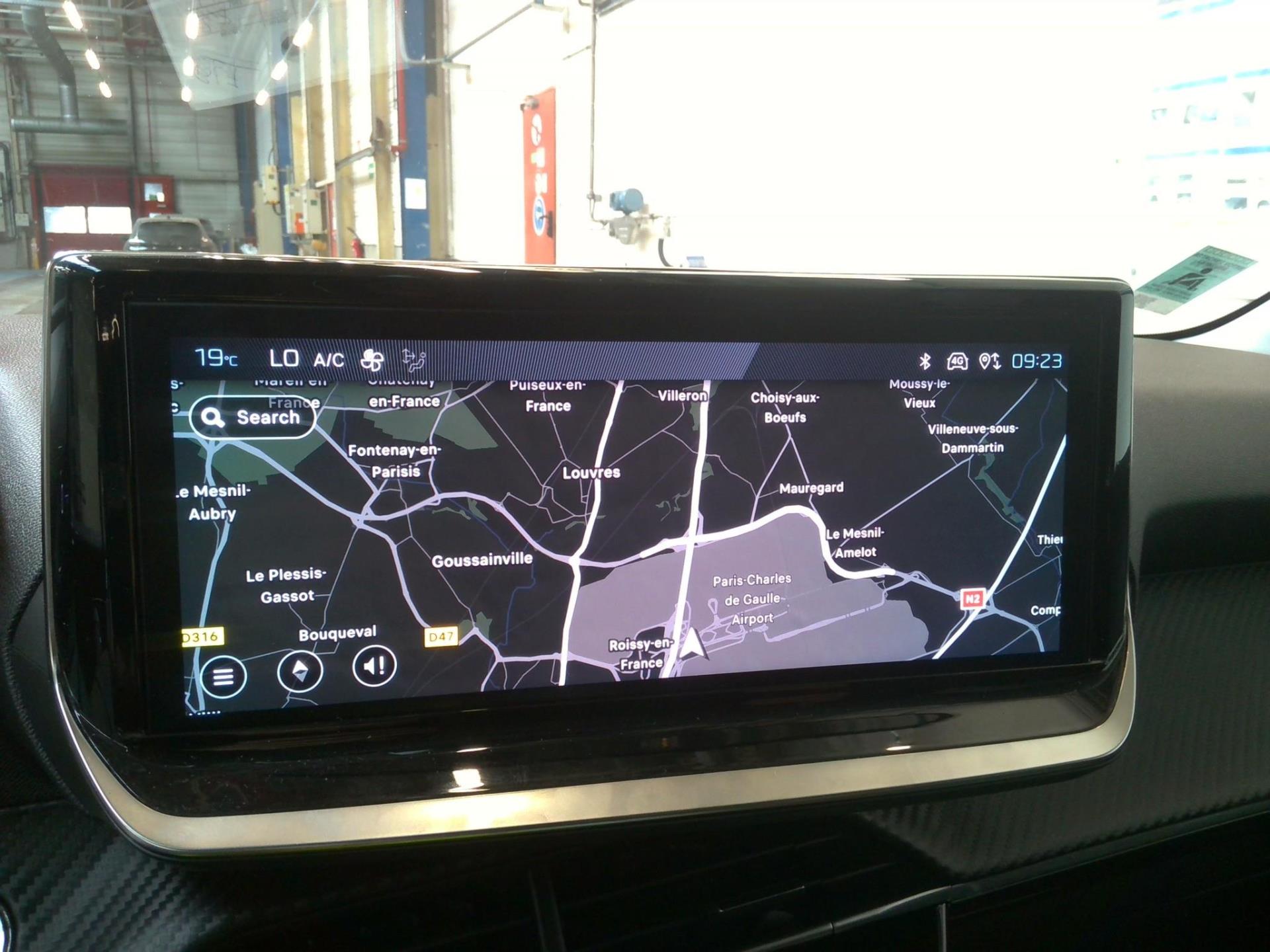 Peugeot 208 PureTech 100 S&S BVM6 Allure 2024