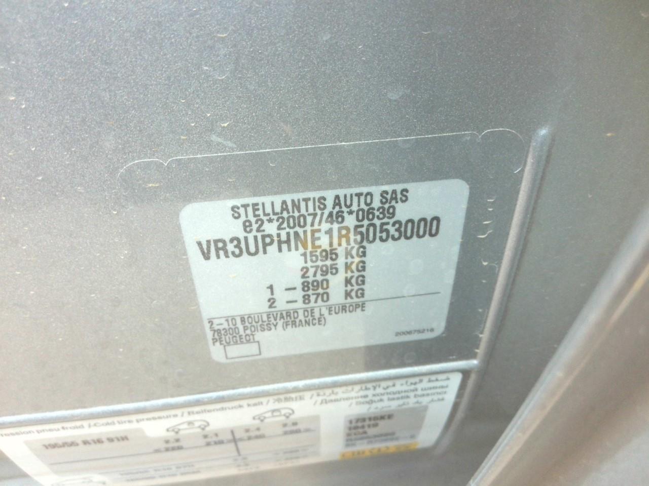 Foto Peugeot 208 12