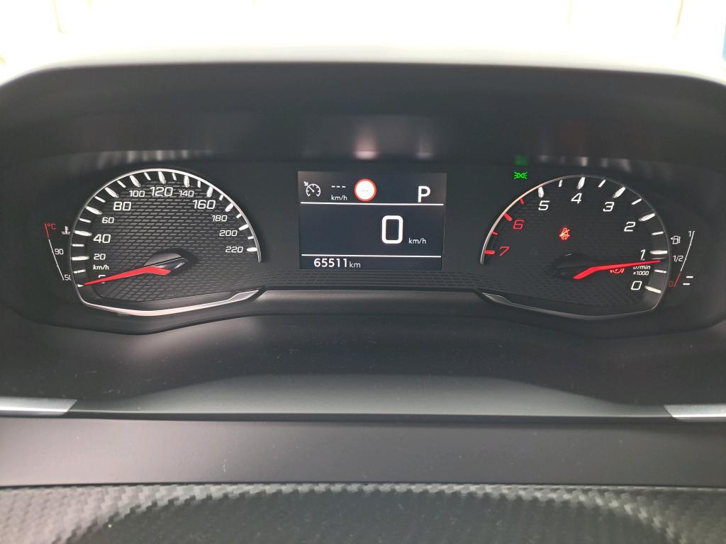 Peugeot 2008 BlueHDi 130 S&S EAT8 Allure 2021