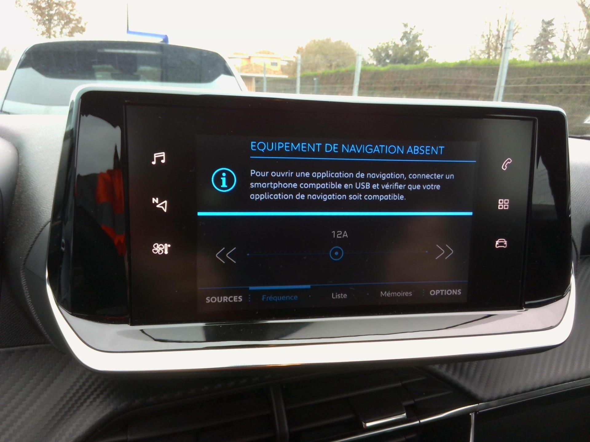 Peugeot 2008 PureTech 130 S&S BVM6 Active 2022