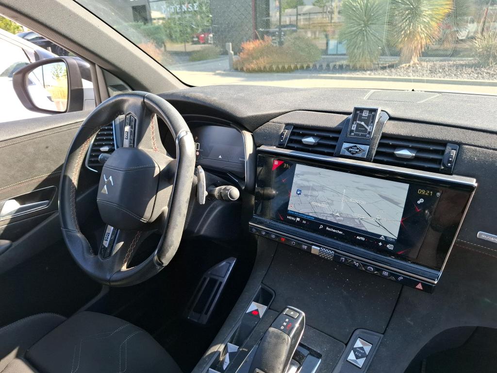 DS DS7 Crossback BlueHDi 130 EAT8 Performance Line+ 2022