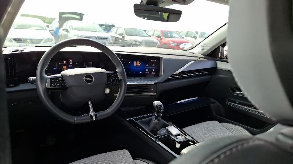 Foto Opel Astra 16