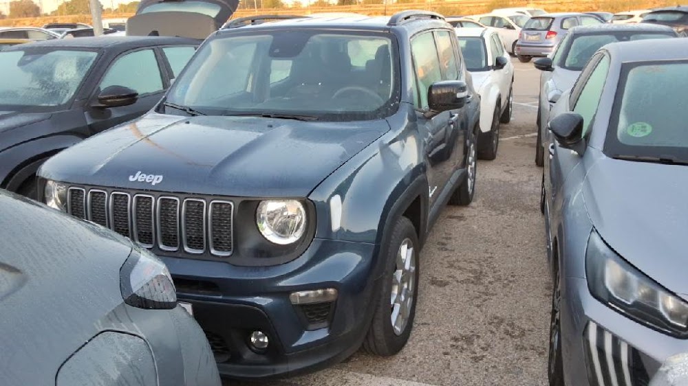 Foto Jeep Renegade 4