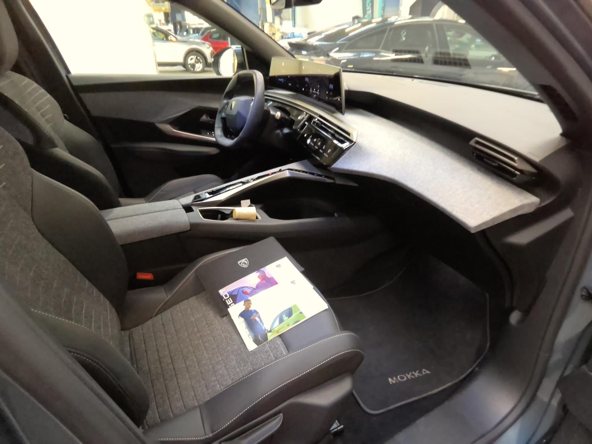 Peugeot 3008 Electrique 210 ch 73 kWh Allure 2025