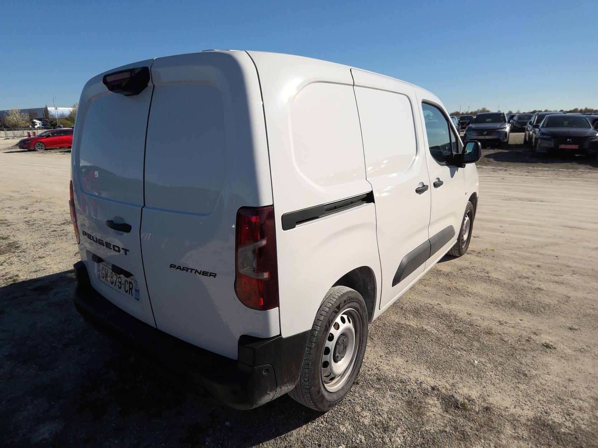 Peugeot PARTNER FOURGON M 1000 KG BLUEHDI 100 S&S BVM6 2024
