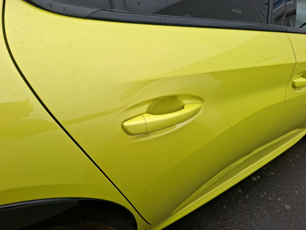 Peugeot 208 Hybrid 145 ch e-DCS6 GT 2025